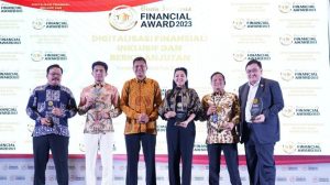 Berdayakan Ultra Mikro, PNM Raih Penghargaan Micro Finance Empowerment